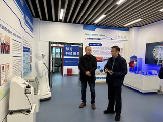 同方科技创新有限公司总经理秦占...